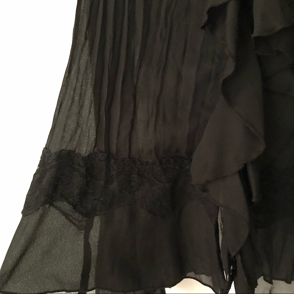 Black Ruffle Detail Sheer Pleated Button Up Top - Picture 4 of 7
